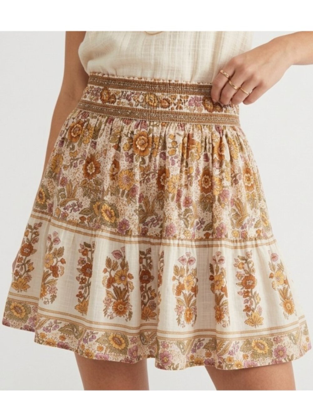 NEW NWT CUPCAKES AND CASHMERE ANTHROPOLOGIE White Floral Boho A-Line Mini Skirt
